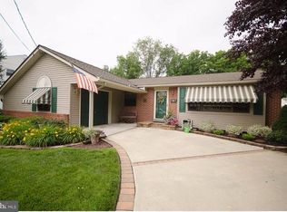 506 Lestershire Dr, Sewell, NJ 08080