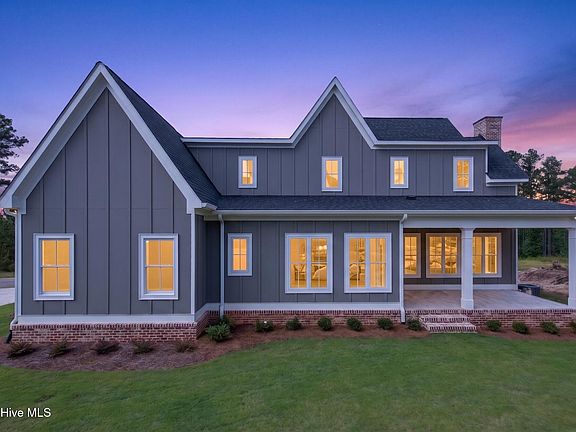 2nd image of 880 Audubon Way