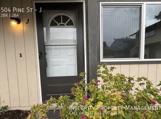 504 Pine St APT J, Rogue River, OR