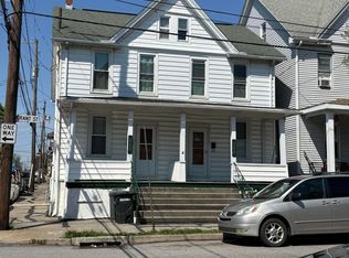 522-524 Grant St, Hazleton, PA 18201