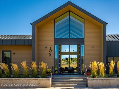 1065 Hidden Valley Dr, Glenwood Springs, CO, 81601