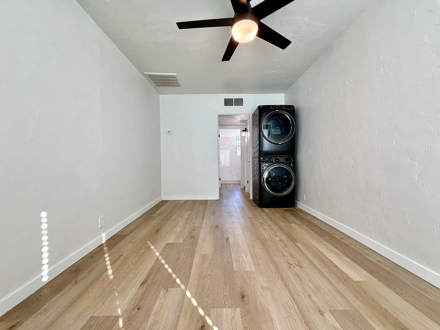 1 bed, 468 sqft, $1,150 — Photo 4