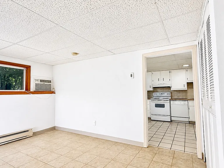 5 Wampus Ave #B3 — Photo 2