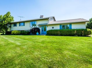 14561 Cleveland, Galien, MI 49113