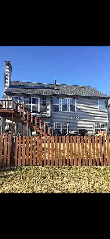 6130 Newbury Ct photo 1