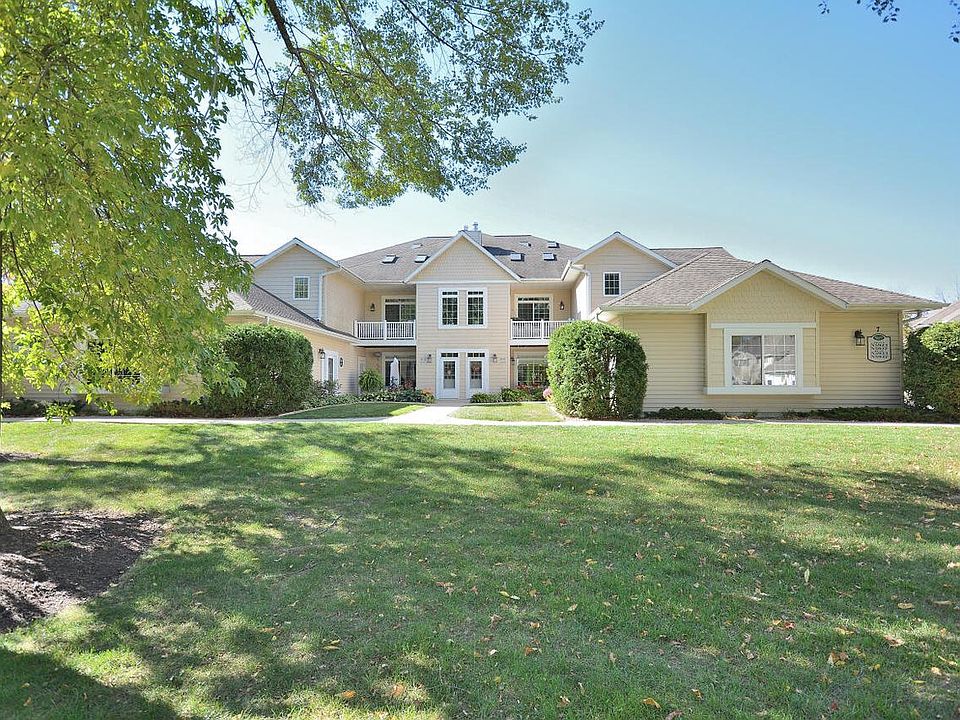 W398N5923 Autumn Woods DRIVE, Oconomowoc, WI 53066 Zillow