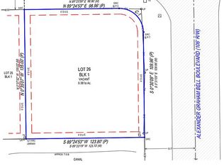 760 Mirror Lakes Dr, Lehigh Acres, FL 33974