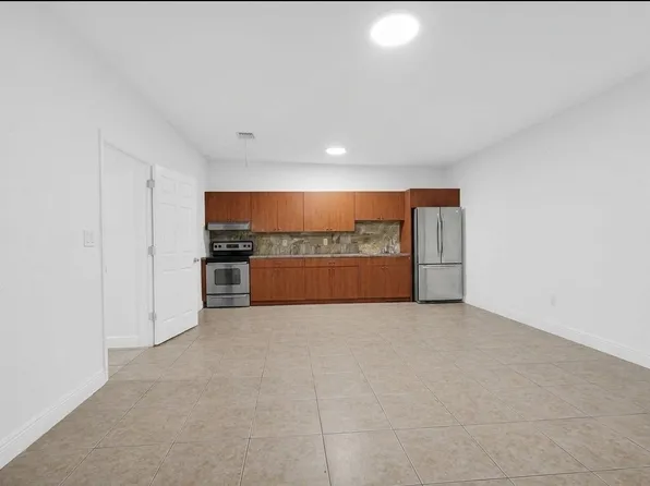 14500 NE 2nd Ave #1, Miami, FL 33161