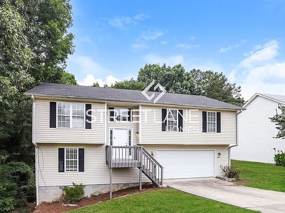 2nd image of 4815 Remington Dr