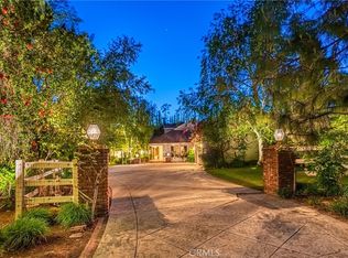 19 Dapplegray Rd, Bell Canyon, CA 91307