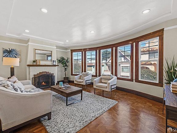 5th image of 122 Ney St