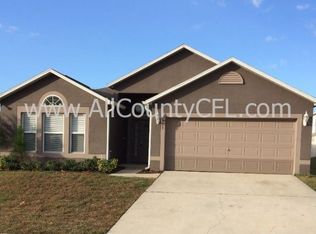 923 Welch Hill Cir, Apopka, FL 32712