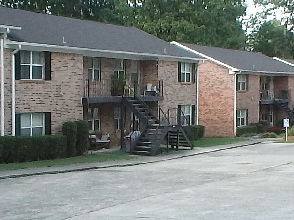 2nd image of 12322 Chicamauga Trl SE