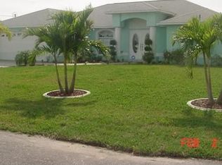 2206 NE 3rd St, Cape Coral, FL 33909