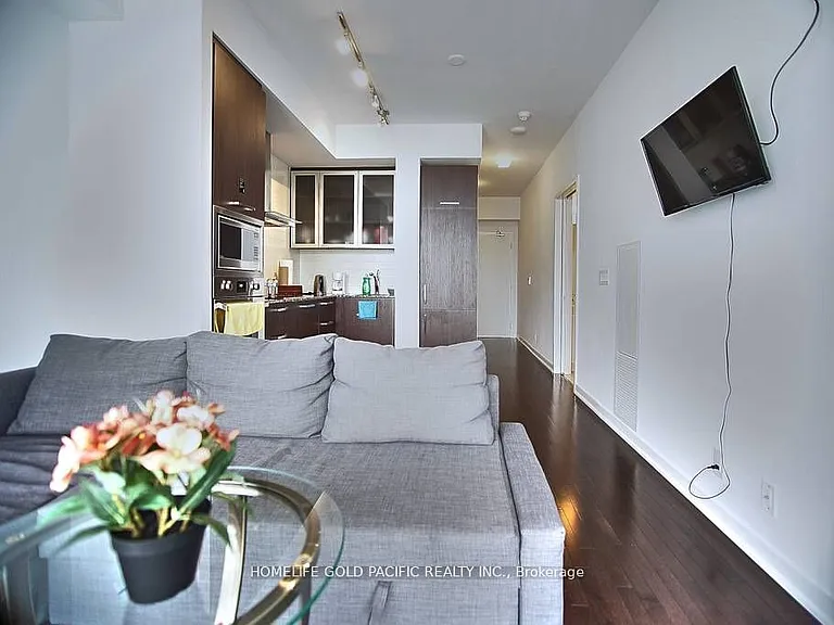 14 York St #4709 — Photo 17