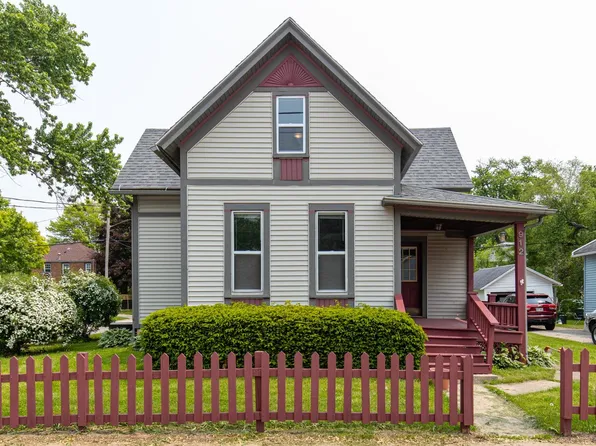 912 N Richmond St, Appleton, WI 54911