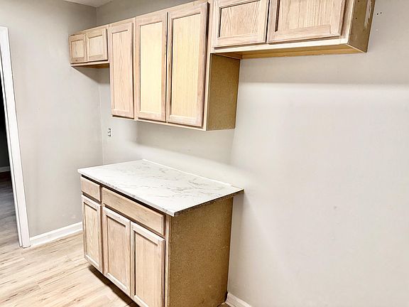 5th image of 1901 Morehead Ave APT 12