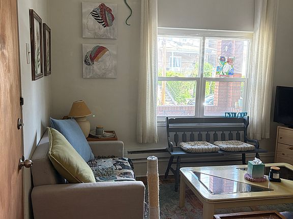 5th image of 756 Hazelwood Ave #1