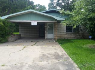 512 N Chataignier St, Ville Platte, LA 70586