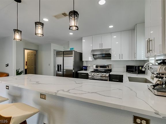 2nd image of 10213 Asti Pl