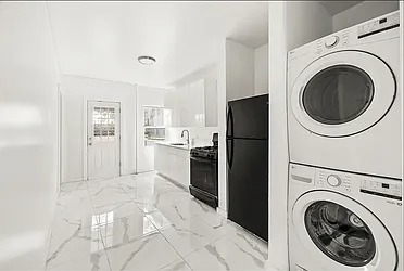 335 21st Street, #1L