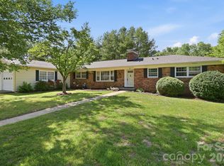 22 Carjen Ave, Asheville, NC 28804
