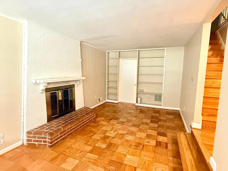 14605 Nadine Dr — Photo 8