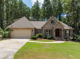 36 Magnolia Crossing Rd, Sumrall, MS 39482