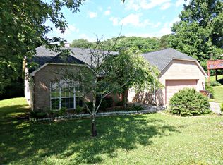 110 Tiffany Pl, Oak Ridge, TN 37830