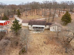 952 Hulls Ford Rd, Taneyville, MO 65759