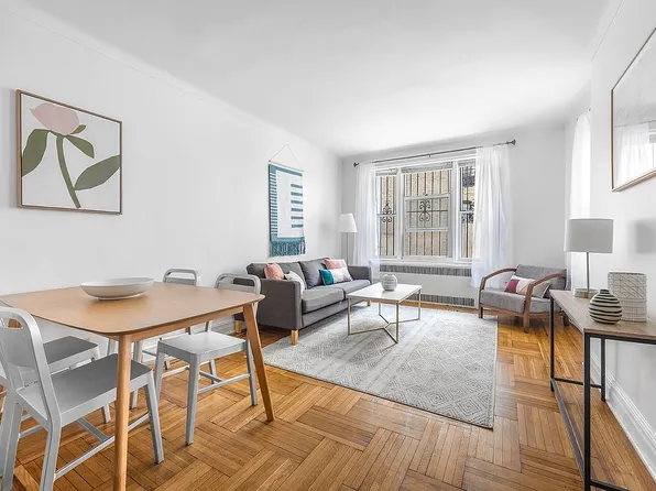 60 Plaza St E APT 1E, Brooklyn, NY 11238