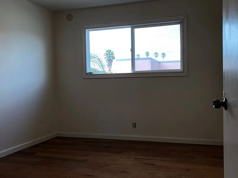 6620 Herzog Street — Photo 3