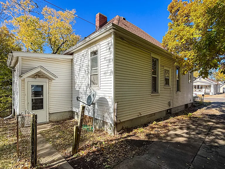 812 W Virginia Ave — Photo 31