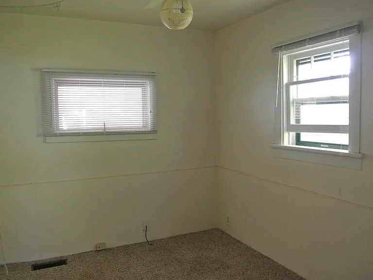 812 Park St SE — Photo 11