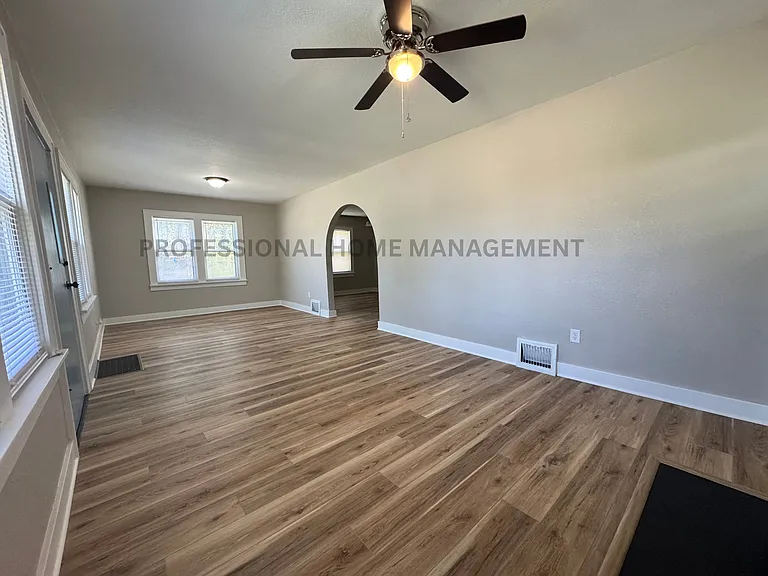 651 S Spruce St — Photo 14