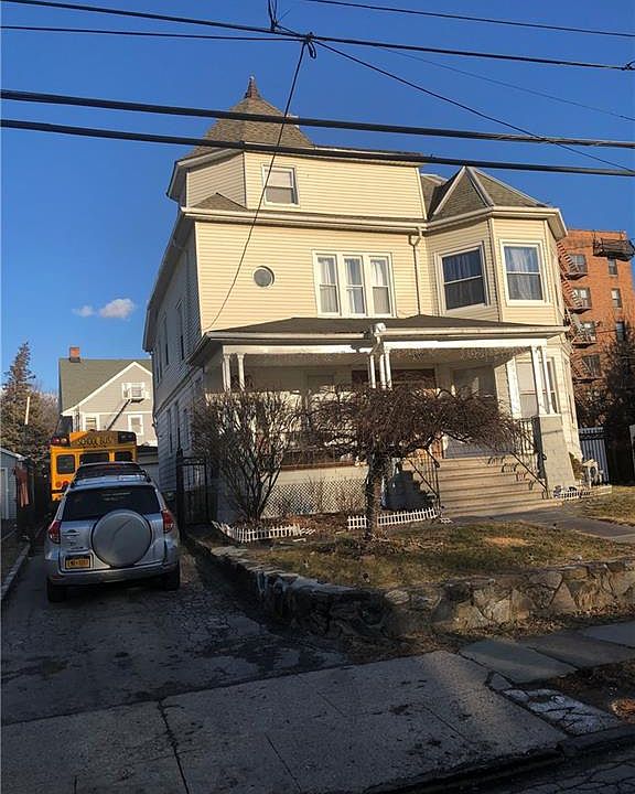 1st image of 39 Glen Ave