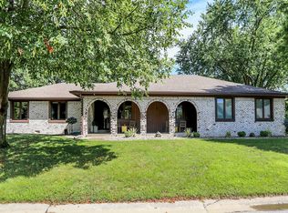 1260 Diablo Rd, Greenwood, IN 46143
