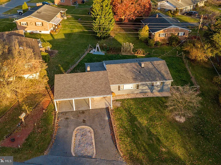 11419 Greenberry Rd — Photo 7