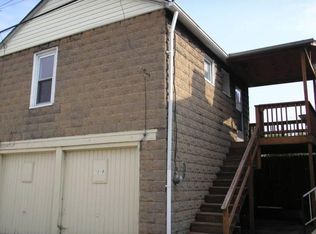 101 Locust St, Locust Blk, PA 15068