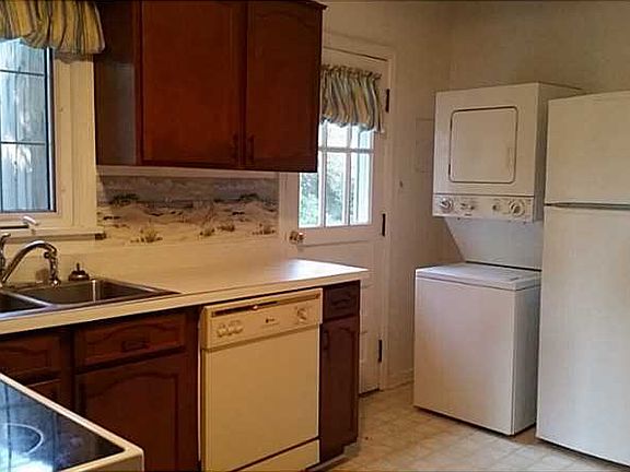 2nd image of 204 59th St