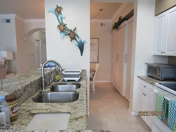 10391 Butterfly Palm Dr #1036 — Photo 7