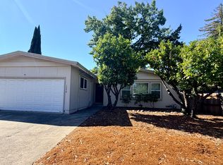 1270 S Dora St, Ukiah, CA 95482