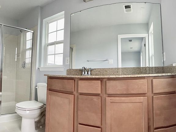 4th image of 22947 Chestnut Oak Ter #22947