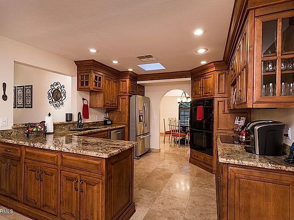 4th image of 14637 N 55th St