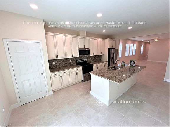 4th image of 3318 Jamestown St