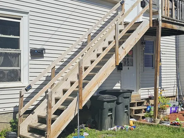 23 Highland Ave #3, Houlton, ME 04730