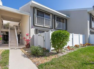 3212 S Lakeview Cir #10-10104, Hutchinson Island, FL 34949