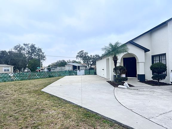 2nd image of 154 Osprey Heights Dr N