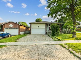 32 Maitland St, Brampton, ON L6S3B8