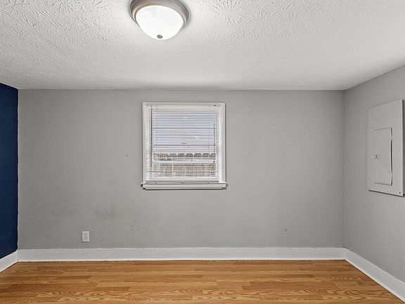 5th image of 429 Shawnee Ave